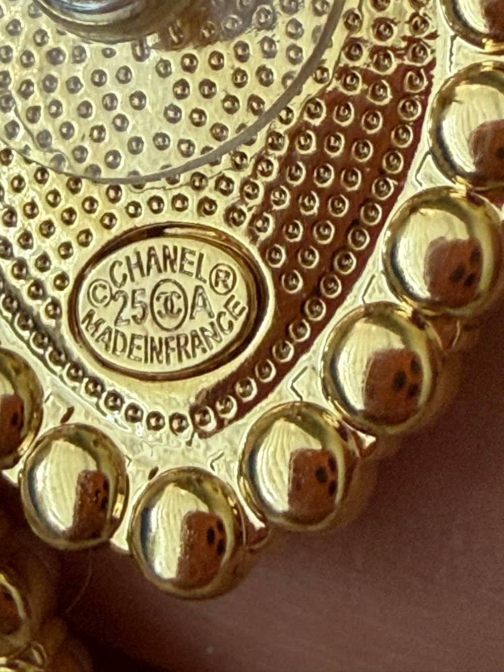 CHANEL Peach Heart Pearl-Trimmed CC Post Back Earrings - Picture 7 of 10